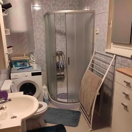 Kod Vace Apartment Loborika